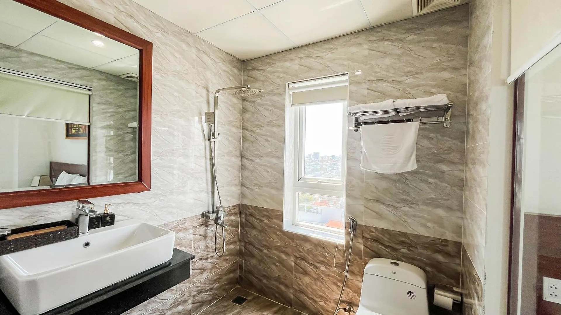 ***  Quoc Cuong Hotel & Apartment Danang By Haviland 베트남